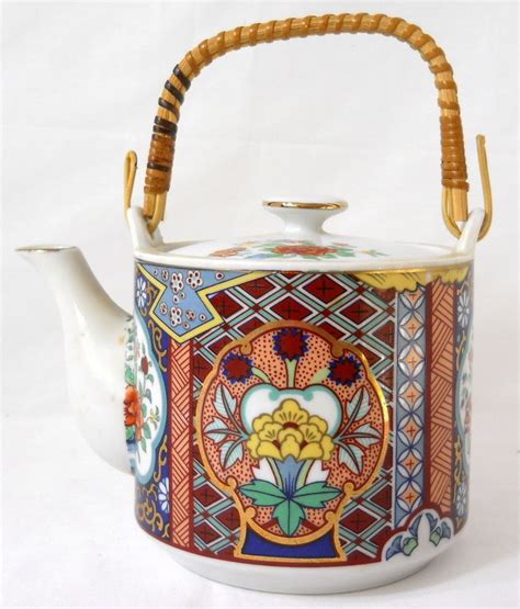 Porcelain Teapot in Multicolor 